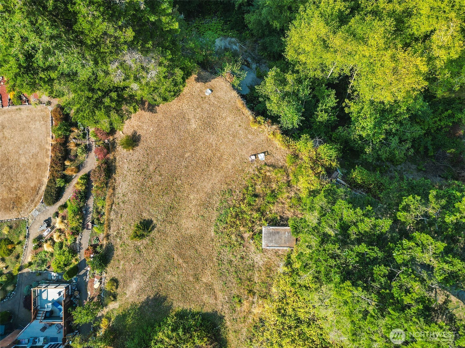 5688 NE Twin Spits Road , Hansville, WA 98340