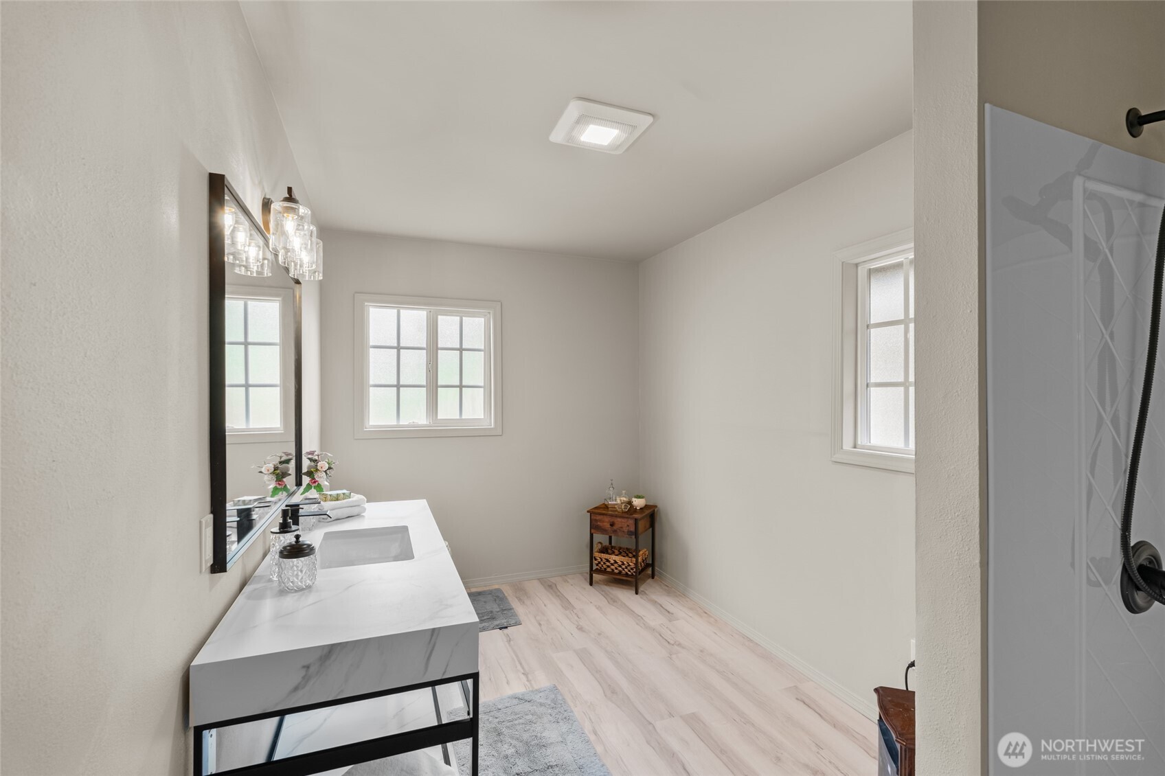 4680 State Route 6 , Chehalis, WA 98532