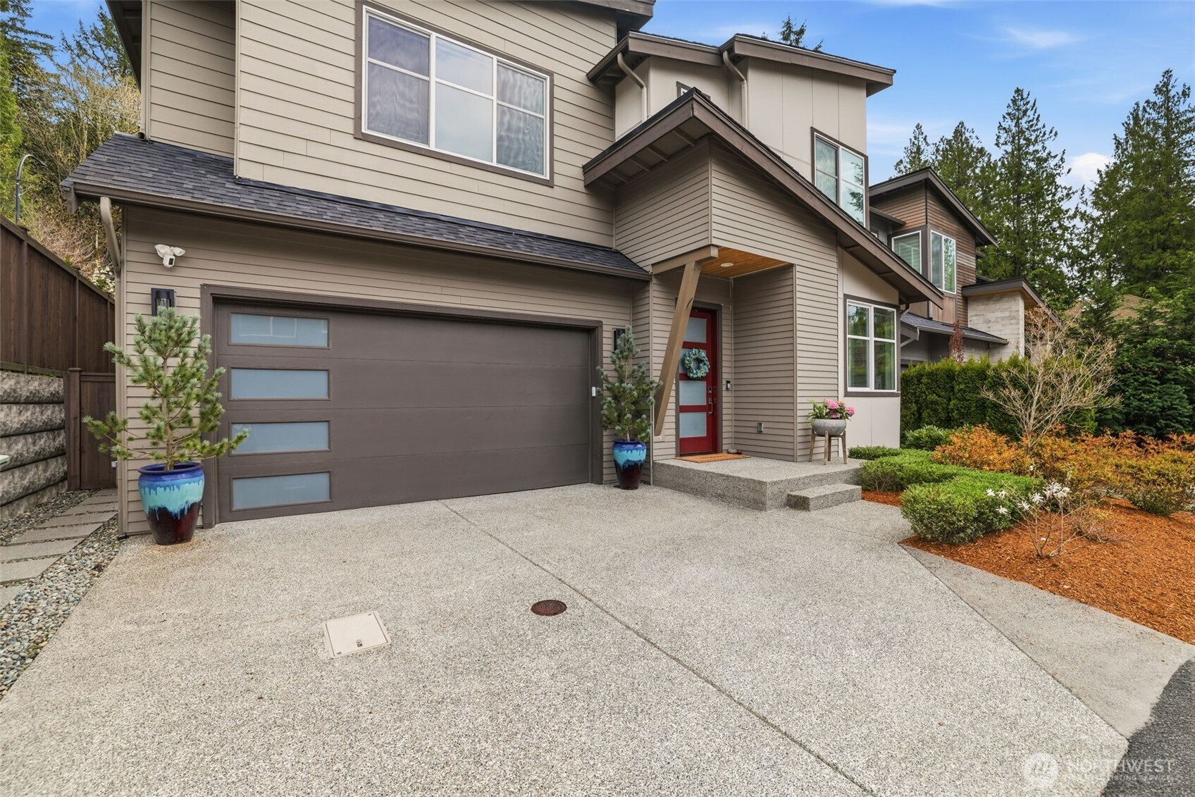 24387 NE 24th Street , Sammamish, WA 98074