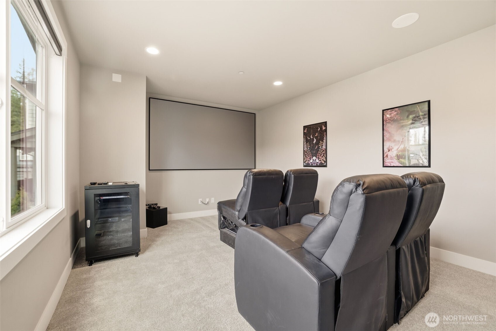 24387 NE 24th Street , Sammamish, WA 98074