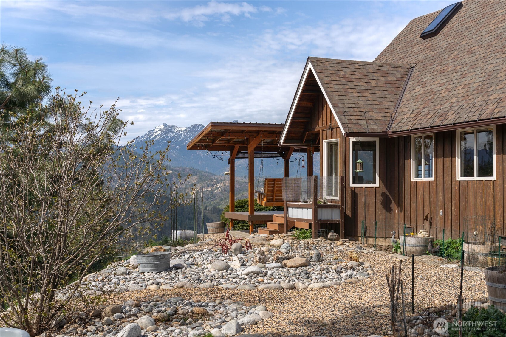 4639 Sky Meadows Road , Cashmere, WA 98815