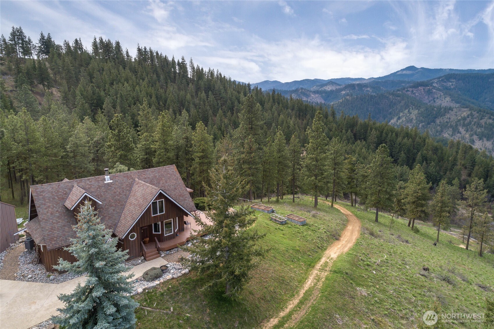 4639 Sky Meadows Road , Cashmere, WA 98815