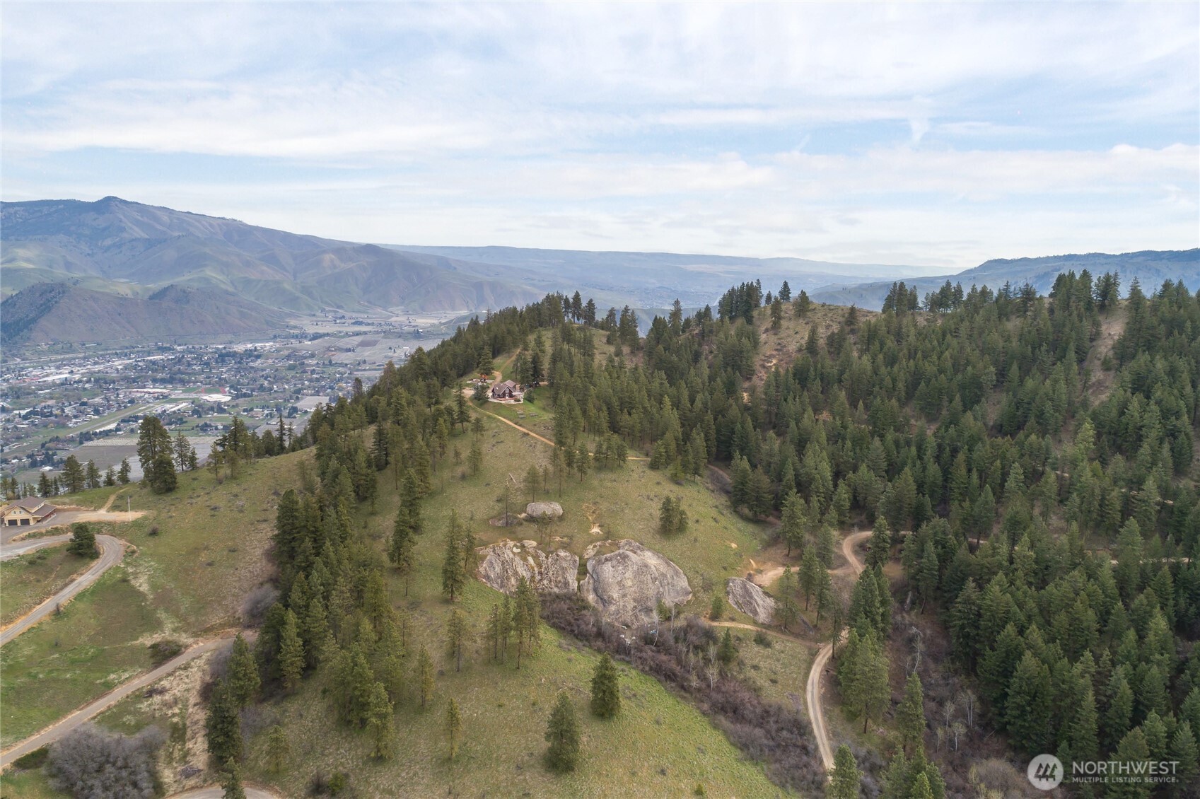4639 Sky Meadows Road , Cashmere, WA 98815