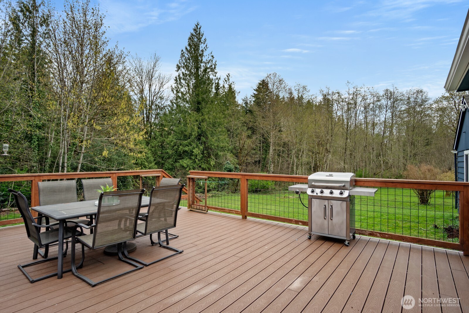 38420 SE North Bend Way , Snoqualmie, WA 98065