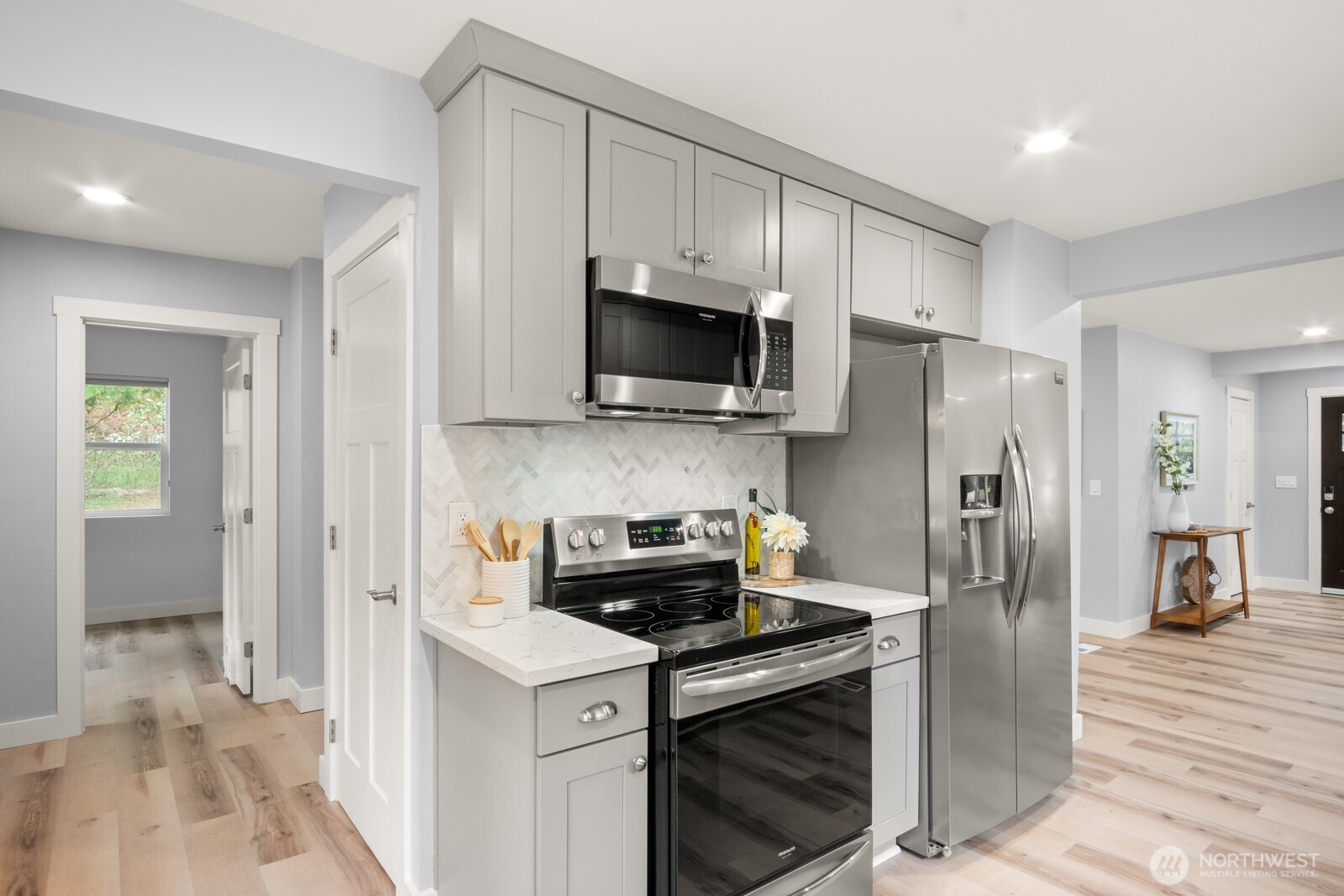38420 SE North Bend Way , Snoqualmie, WA 98065
