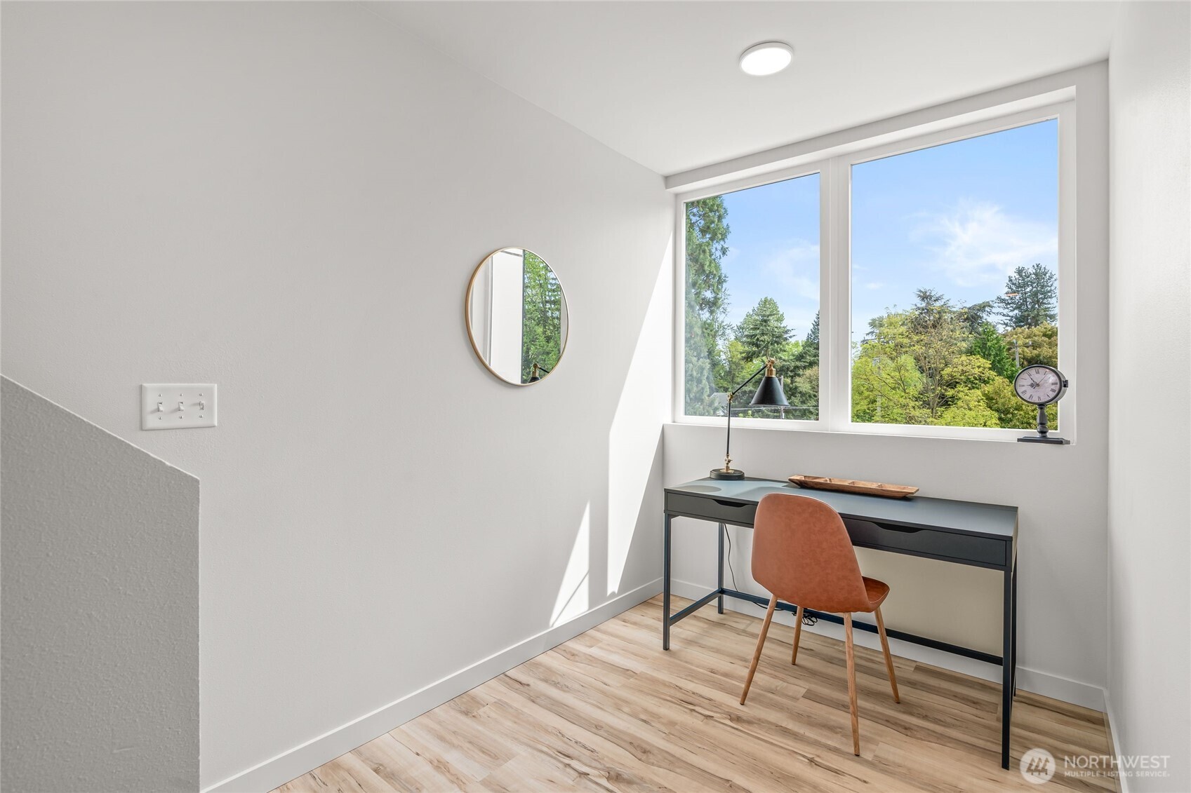 12225 Roseberg Avenue S #9, Seattle, WA 98168