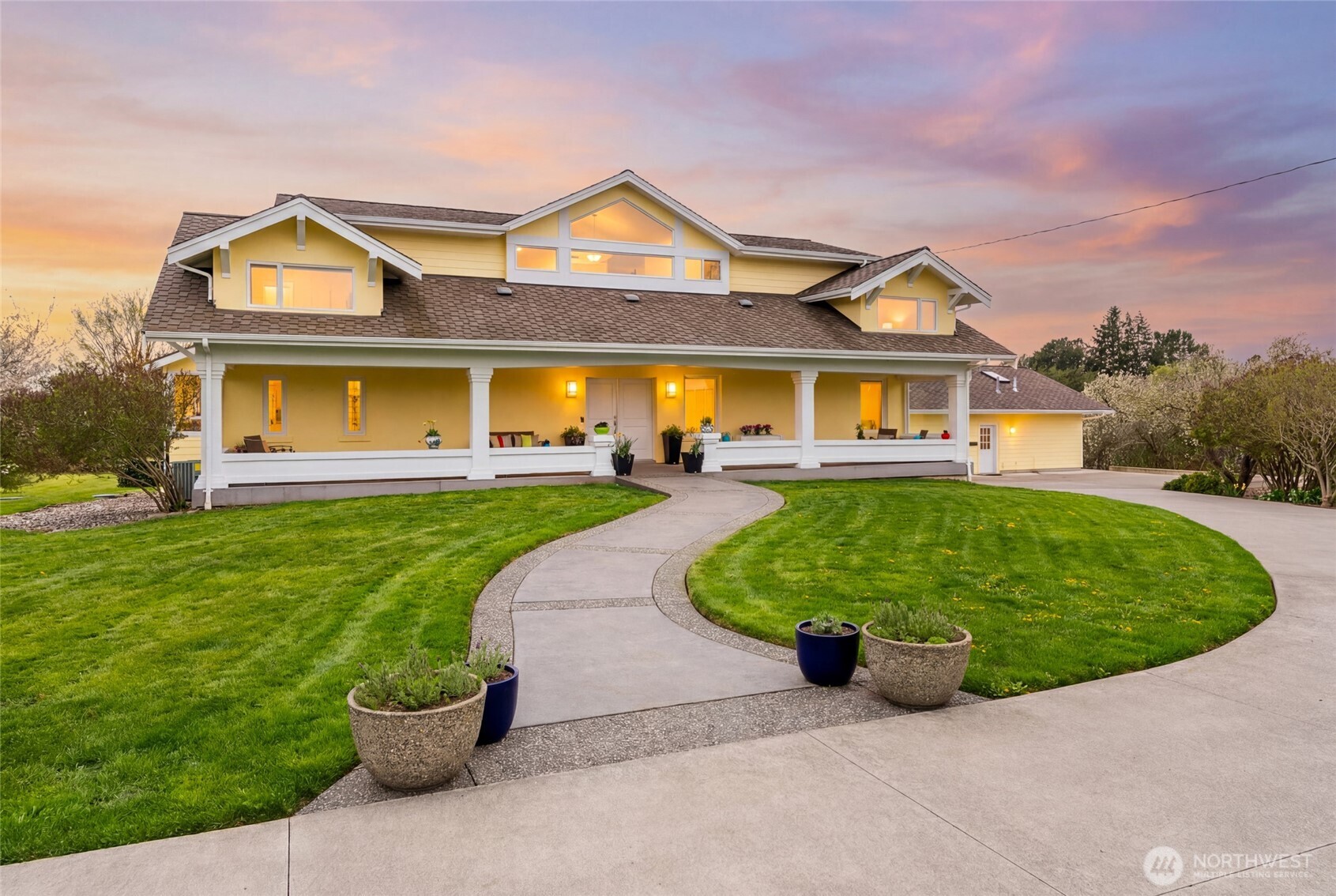 3910 Cliffside Drive , Bellingham, WA 98225
