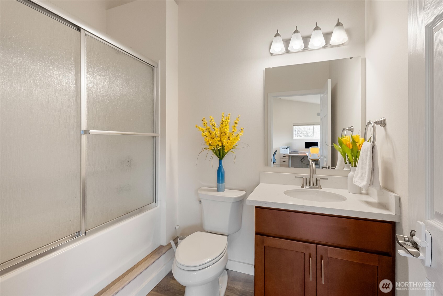 3910 Cliffside Drive , Bellingham, WA 98225