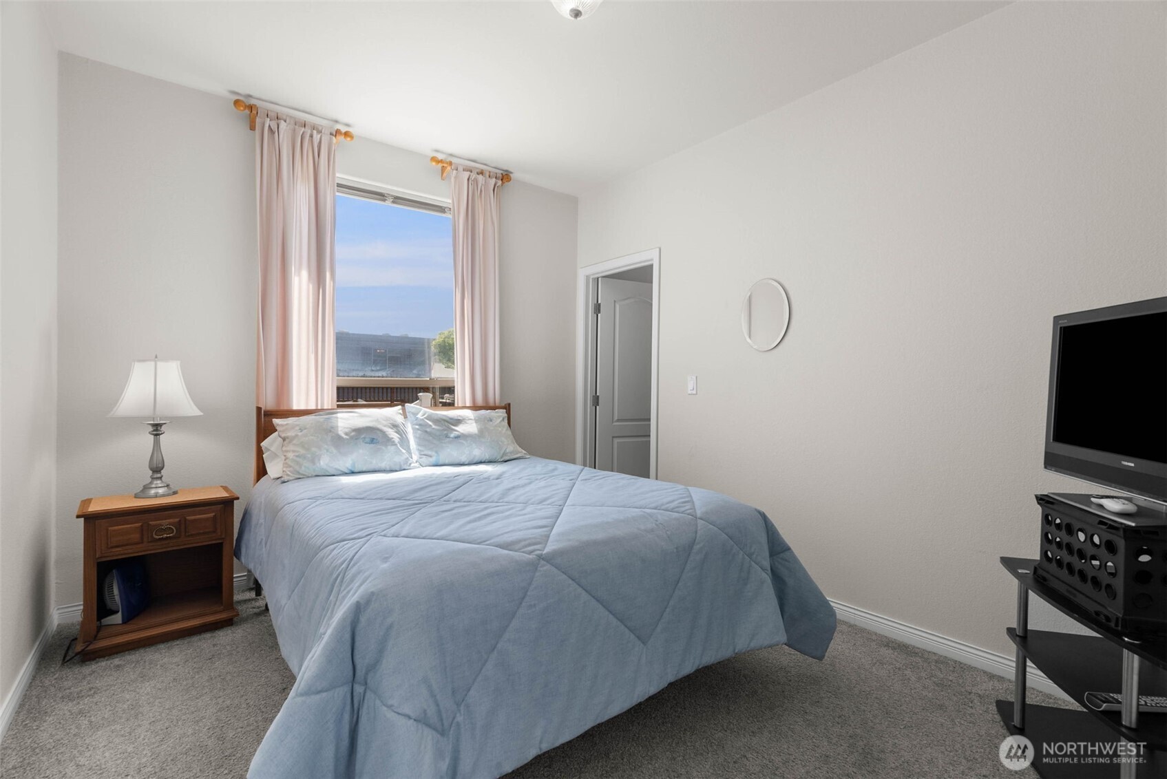 905 Hunter Avenue SW, Quincy, WA 98848