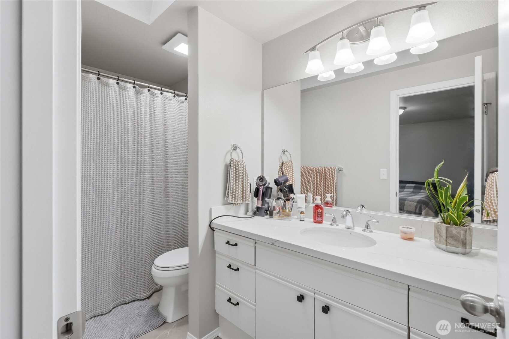 12616 12618 119th Street Ct E, Puyallup, WA 98374