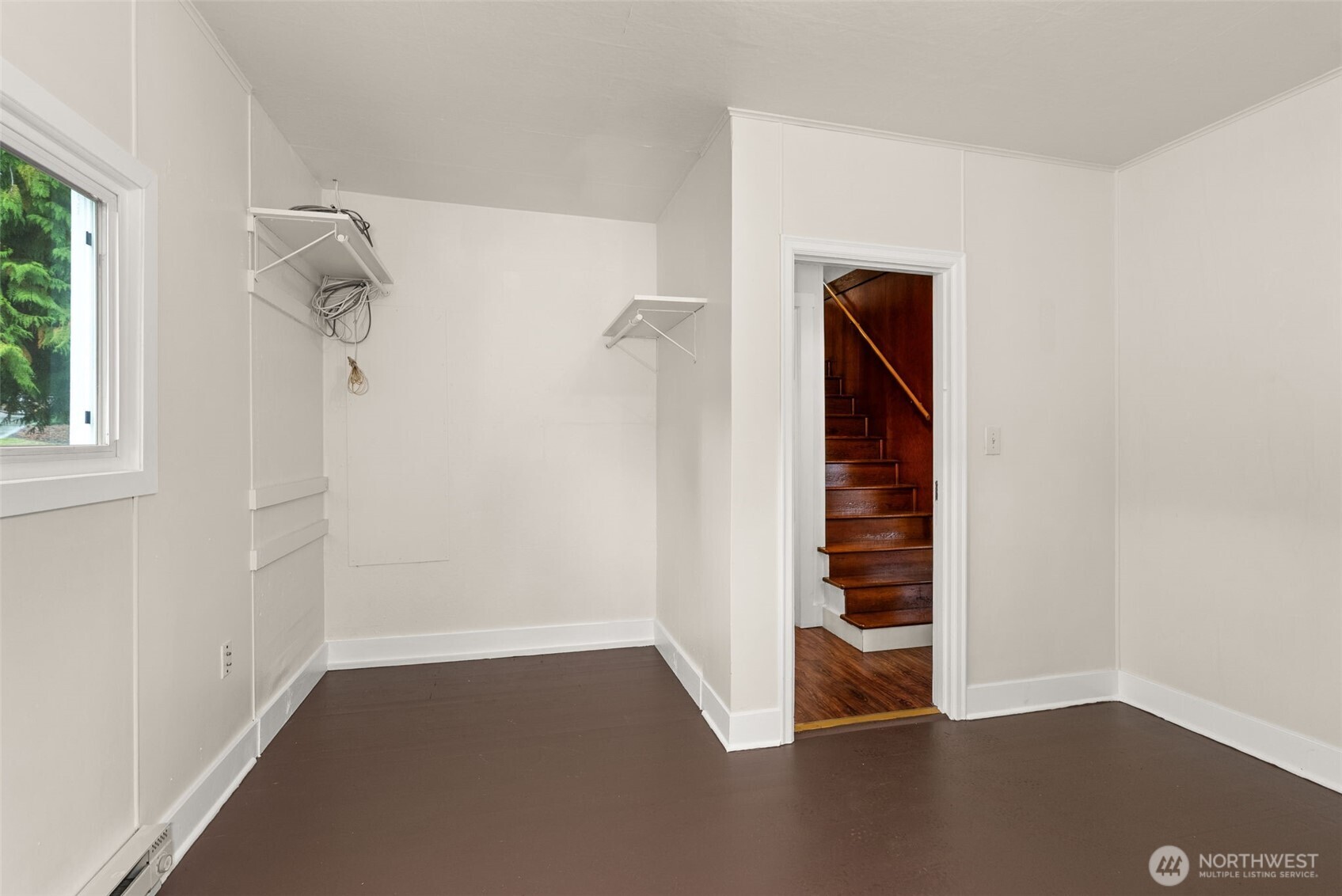 720 Washington Avenue , Raymond, WA 98577