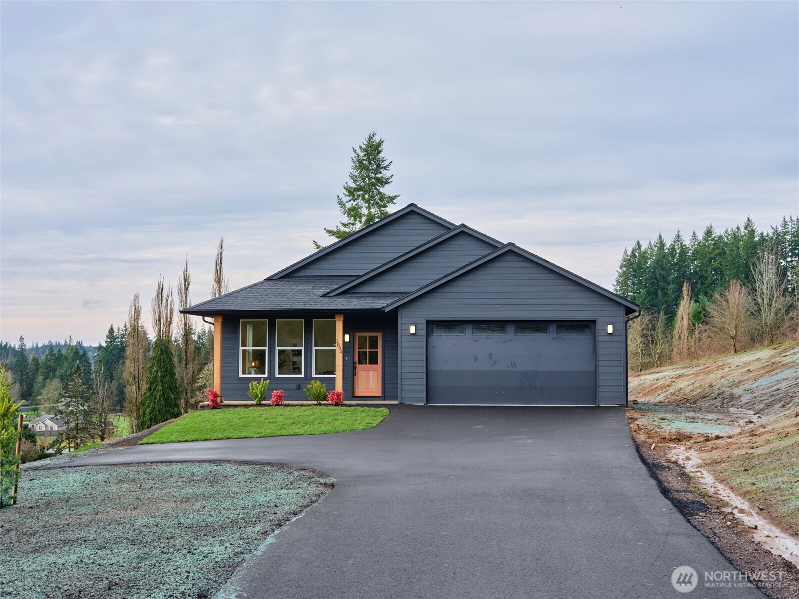 1834 Rose Valley Road , Kelso, WA 98626