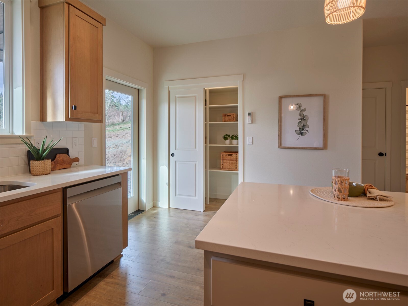 1834 Rose Valley Road , Kelso, WA 98626
