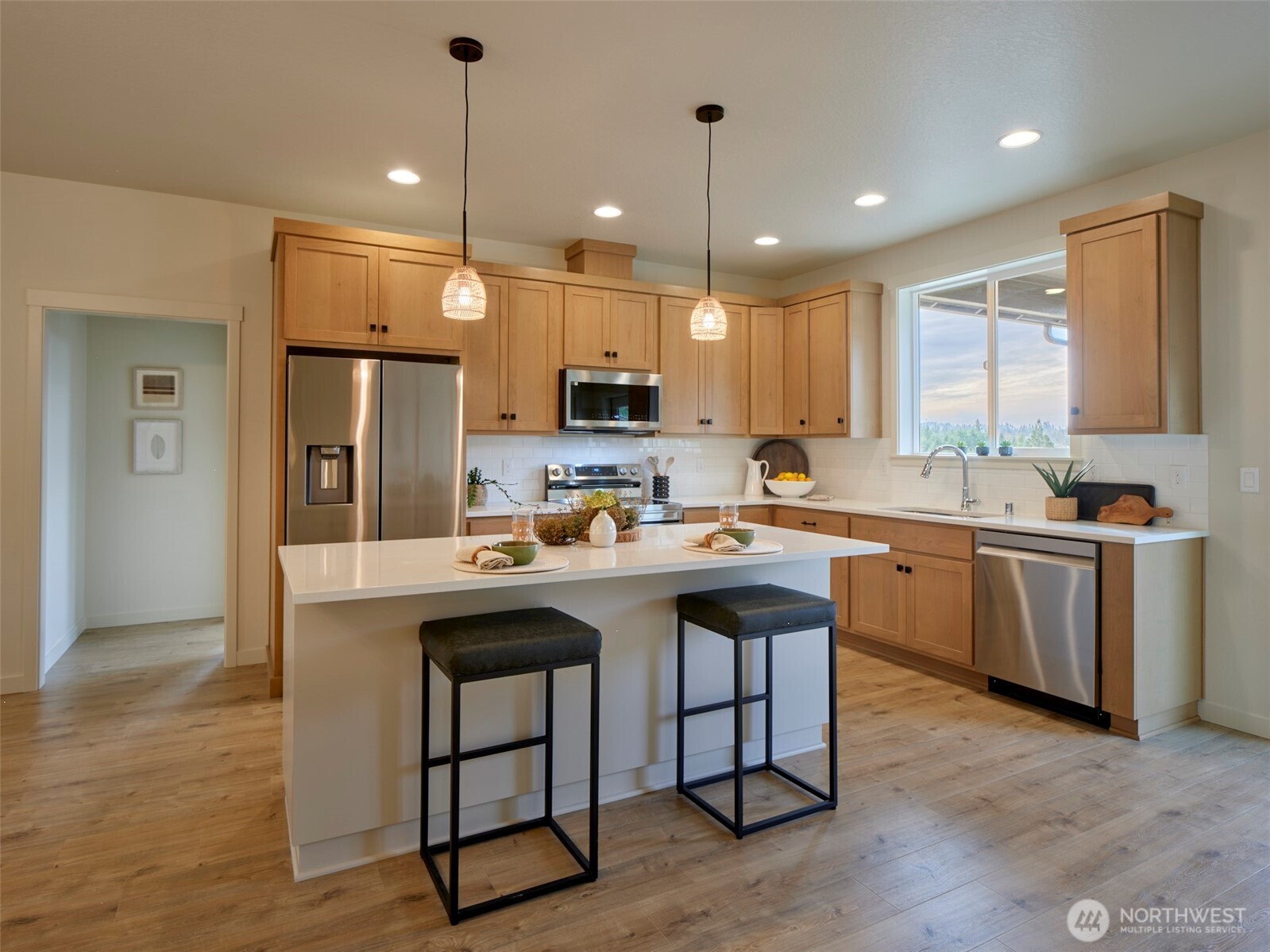 1834 Rose Valley Road , Kelso, WA 98626