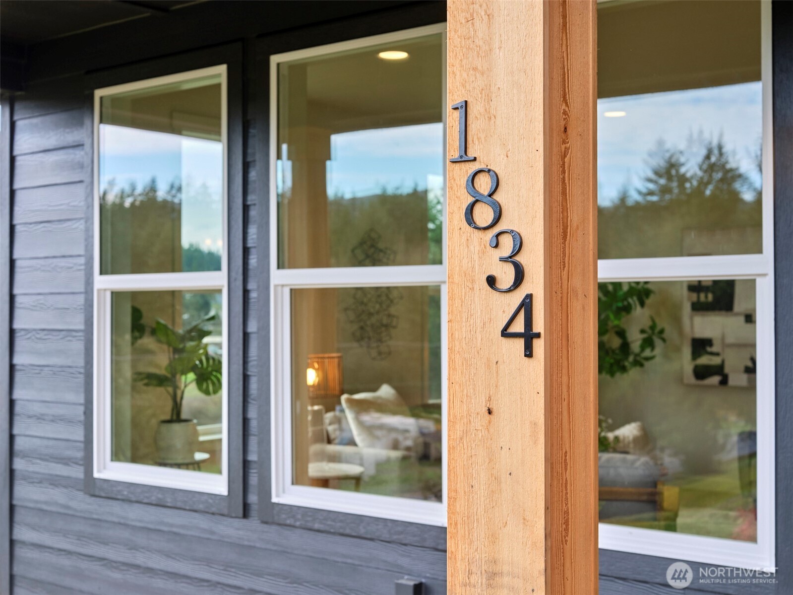 1834 Rose Valley Road , Kelso, WA 98626