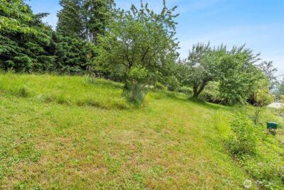 2642 E Lake Sammamish Parkway NE, Sammamish, WA 98074 - Photo 24