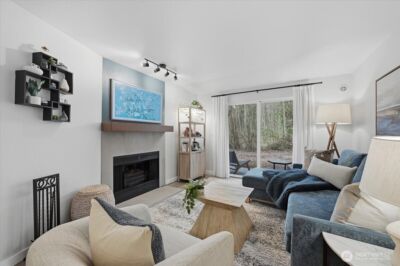 14006 NE 181st Place #B106, Woodinville, WA 98072
