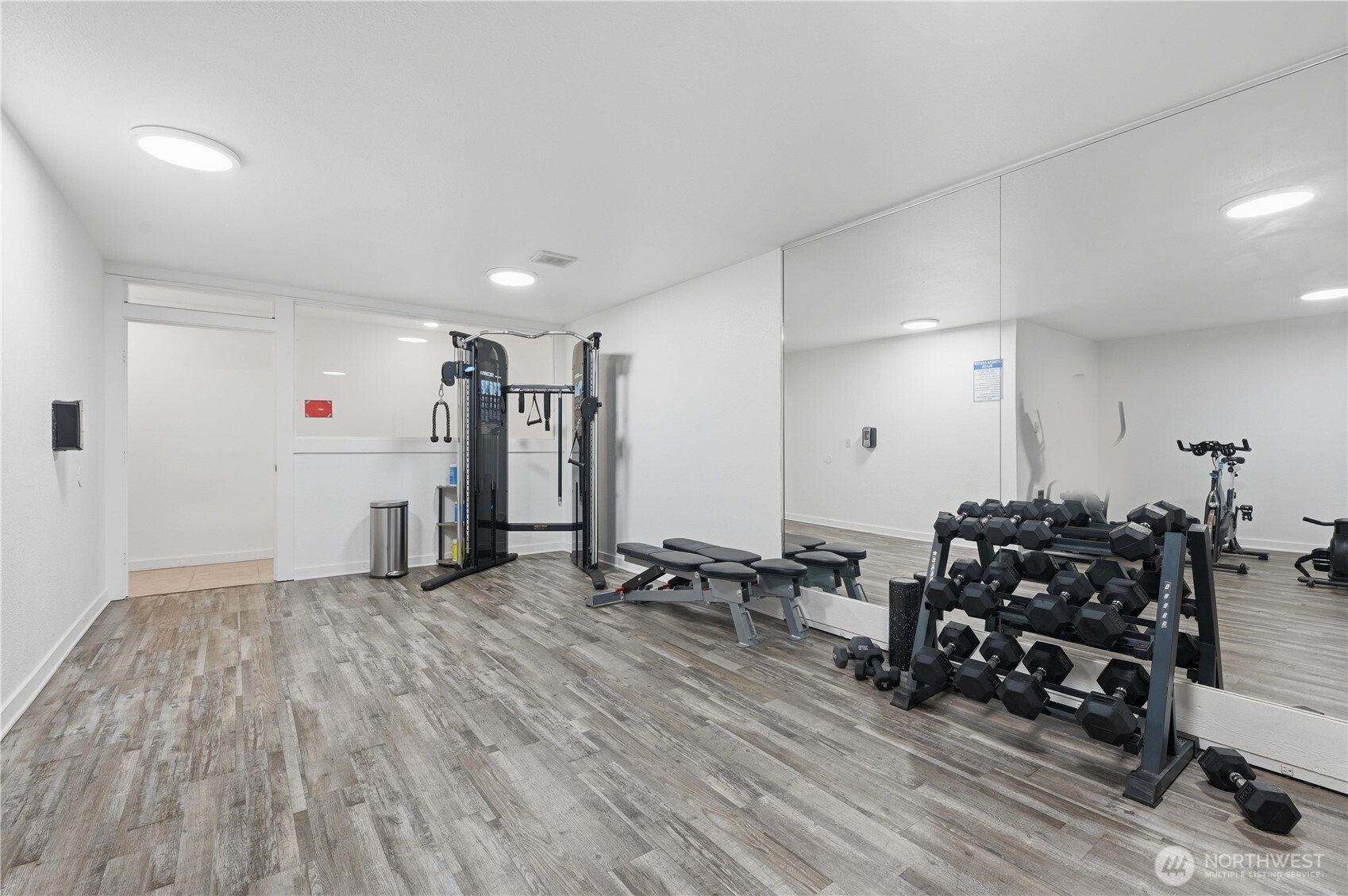 14006 NE 181st Place #B106, Woodinville, WA 98072