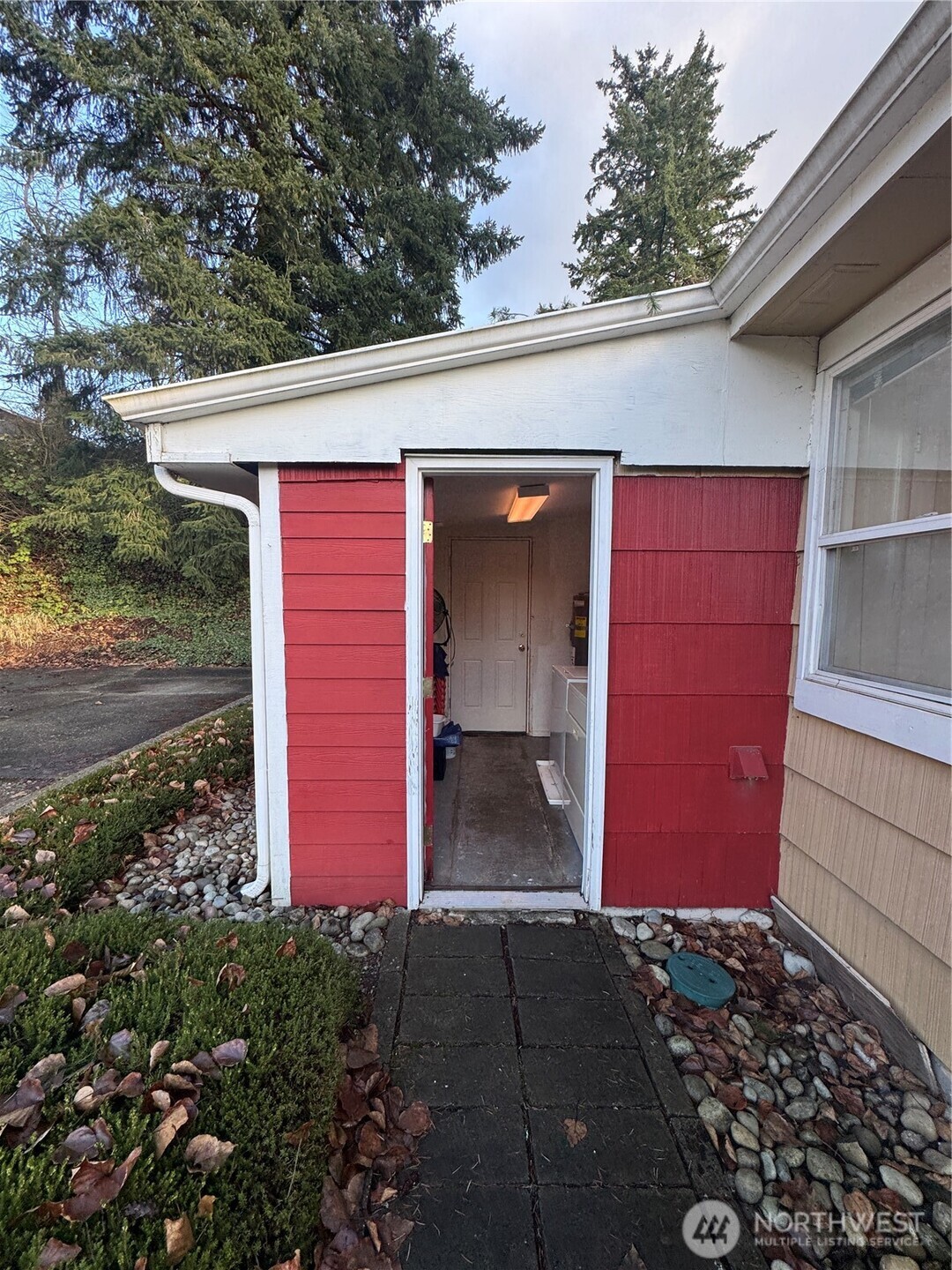 522 H Street SW, Tumwater, WA 98512