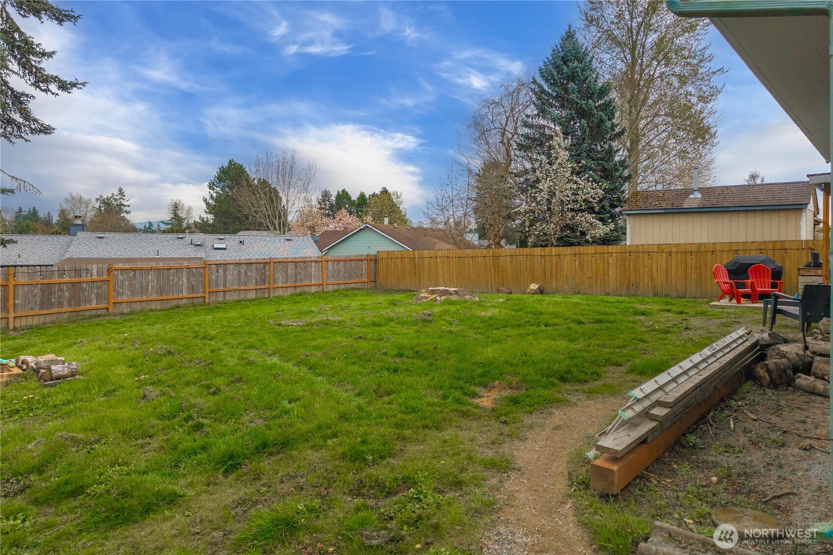 27708 128th Place SE, Kent, WA 98030-8886