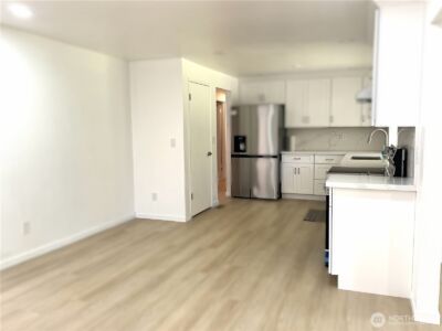 12602 Military Road E, Puyallup, WA 98374 - Photo 3