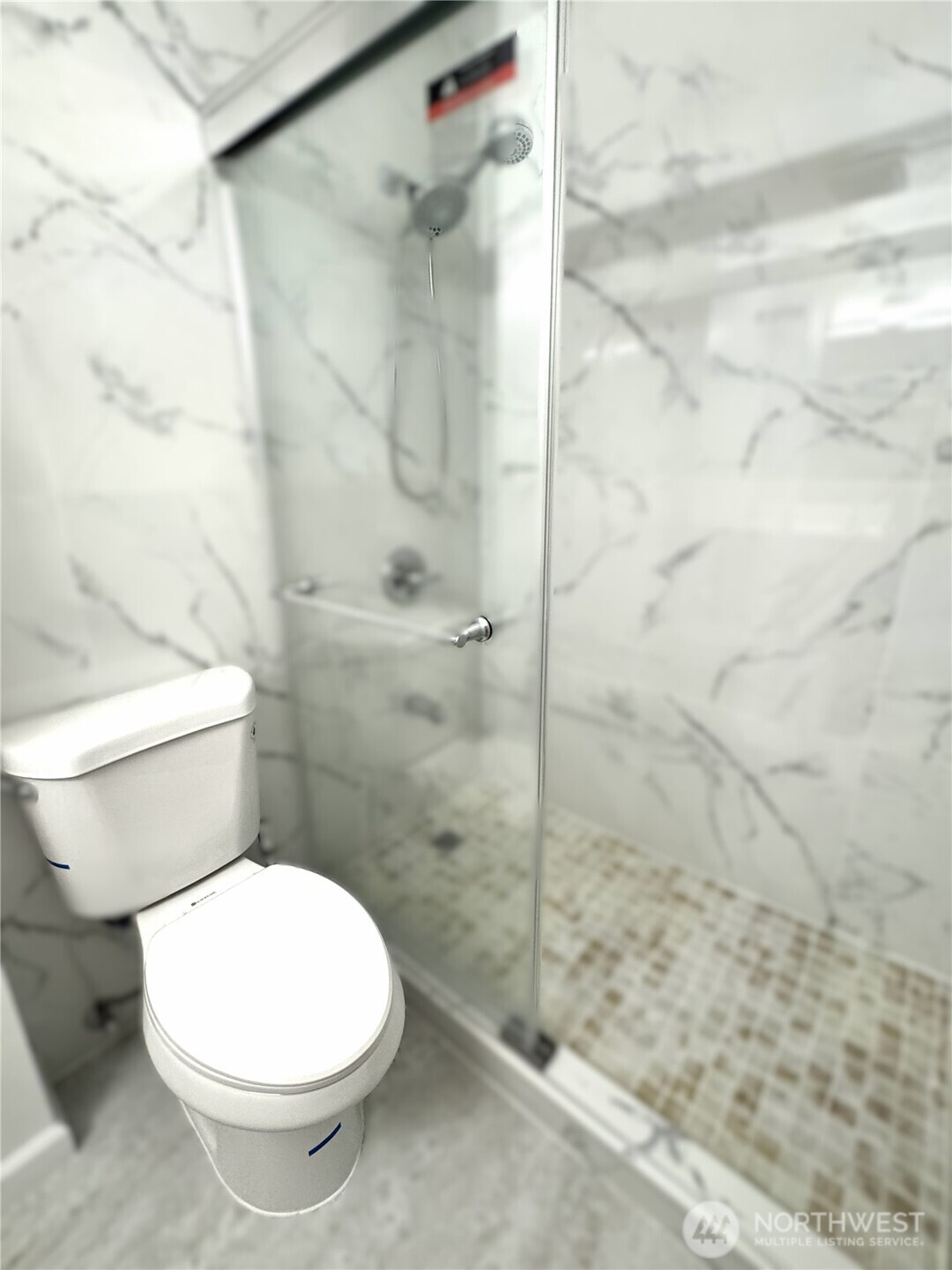 12602 Military Road E, Puyallup, WA 98374