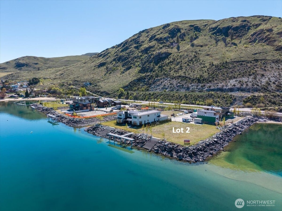 102 Burbot Lane , Chelan, WA 98816