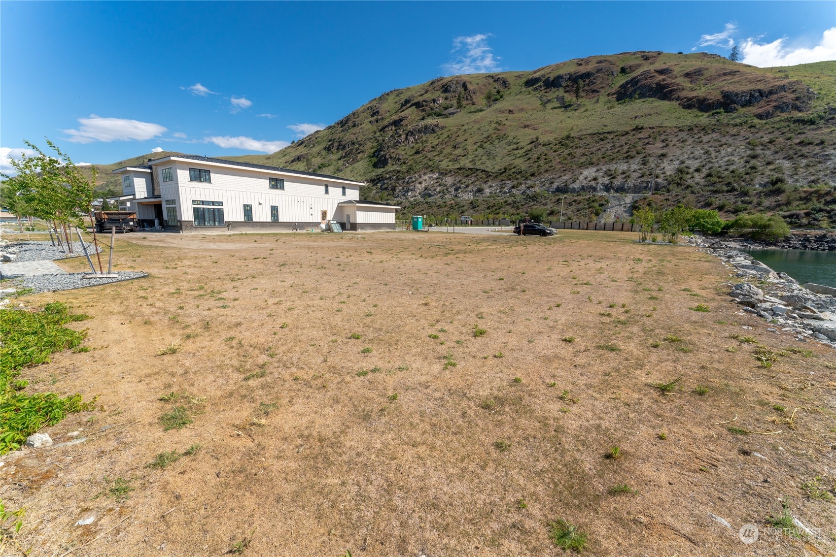 102 Burbot Lane , Chelan, WA 98816