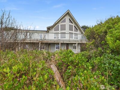 50 Diamond Drive , Pacific Beach, WA 98571