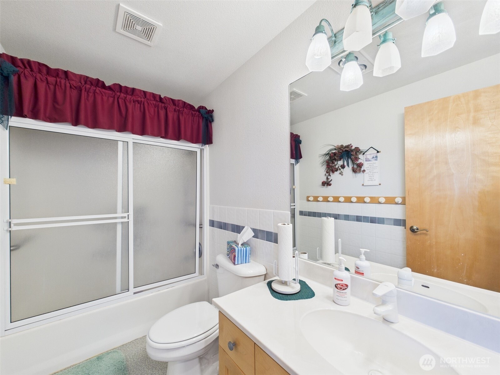 50 Diamond Drive , Pacific Beach, WA 98571