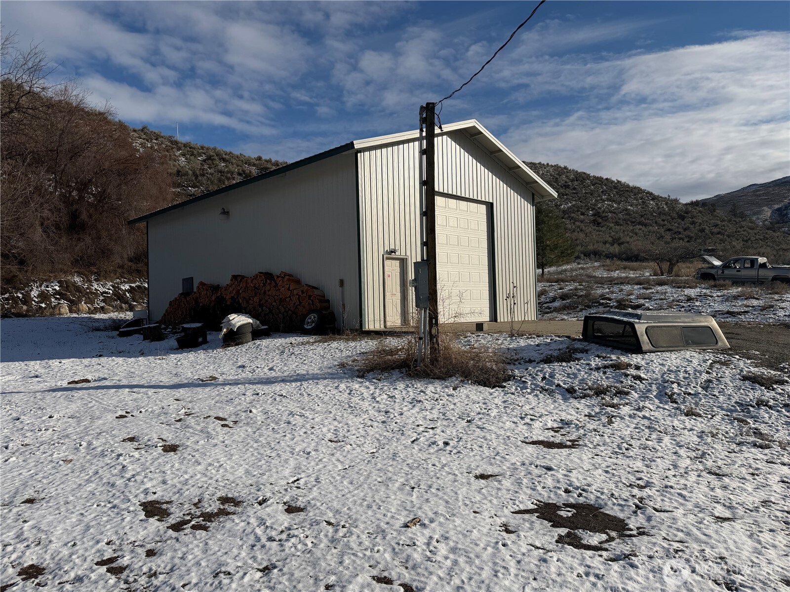 87 Canyon Creek Road , Oroville, WA 98844