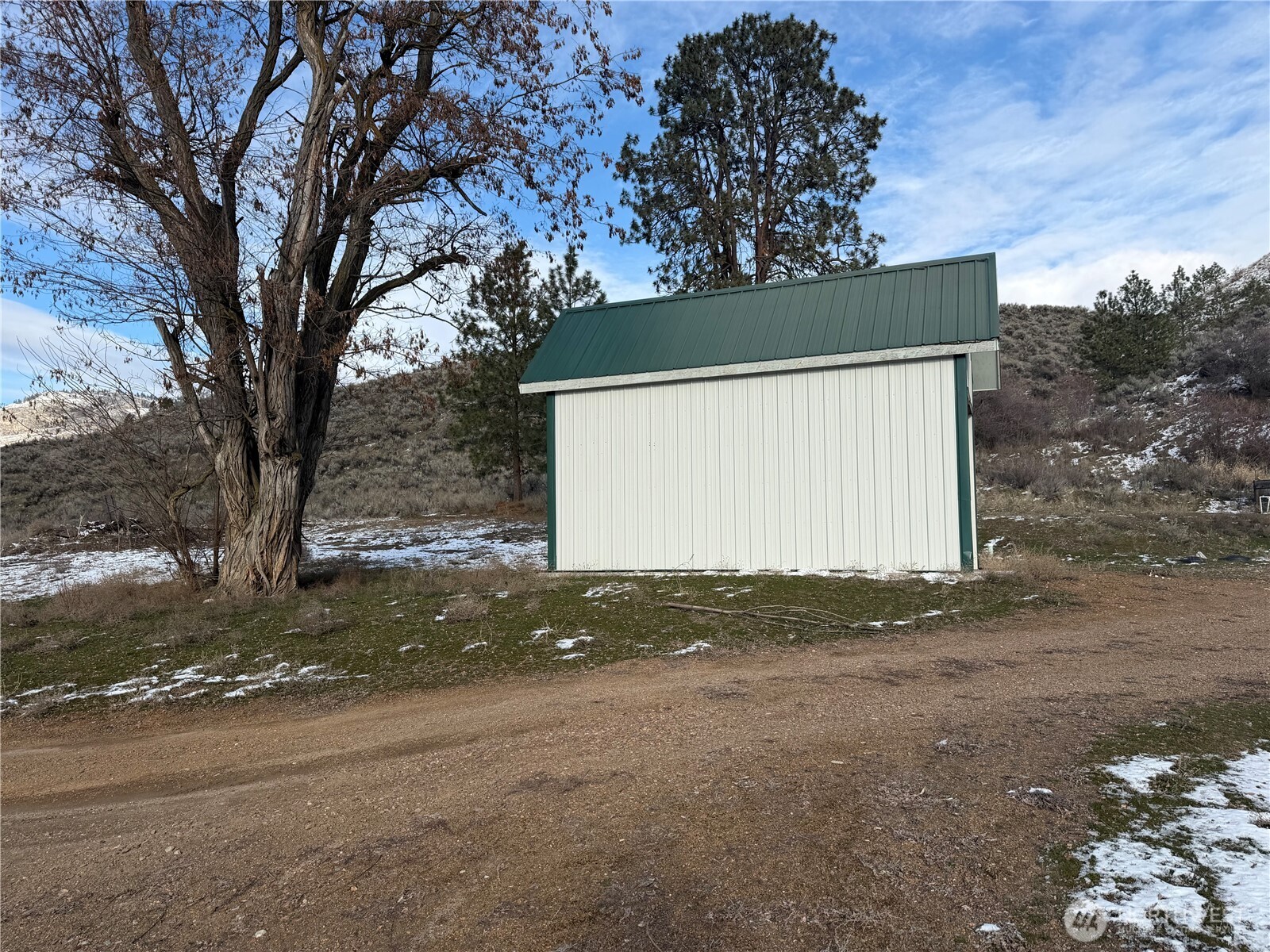 87 Canyon Creek Road , Oroville, WA 98844