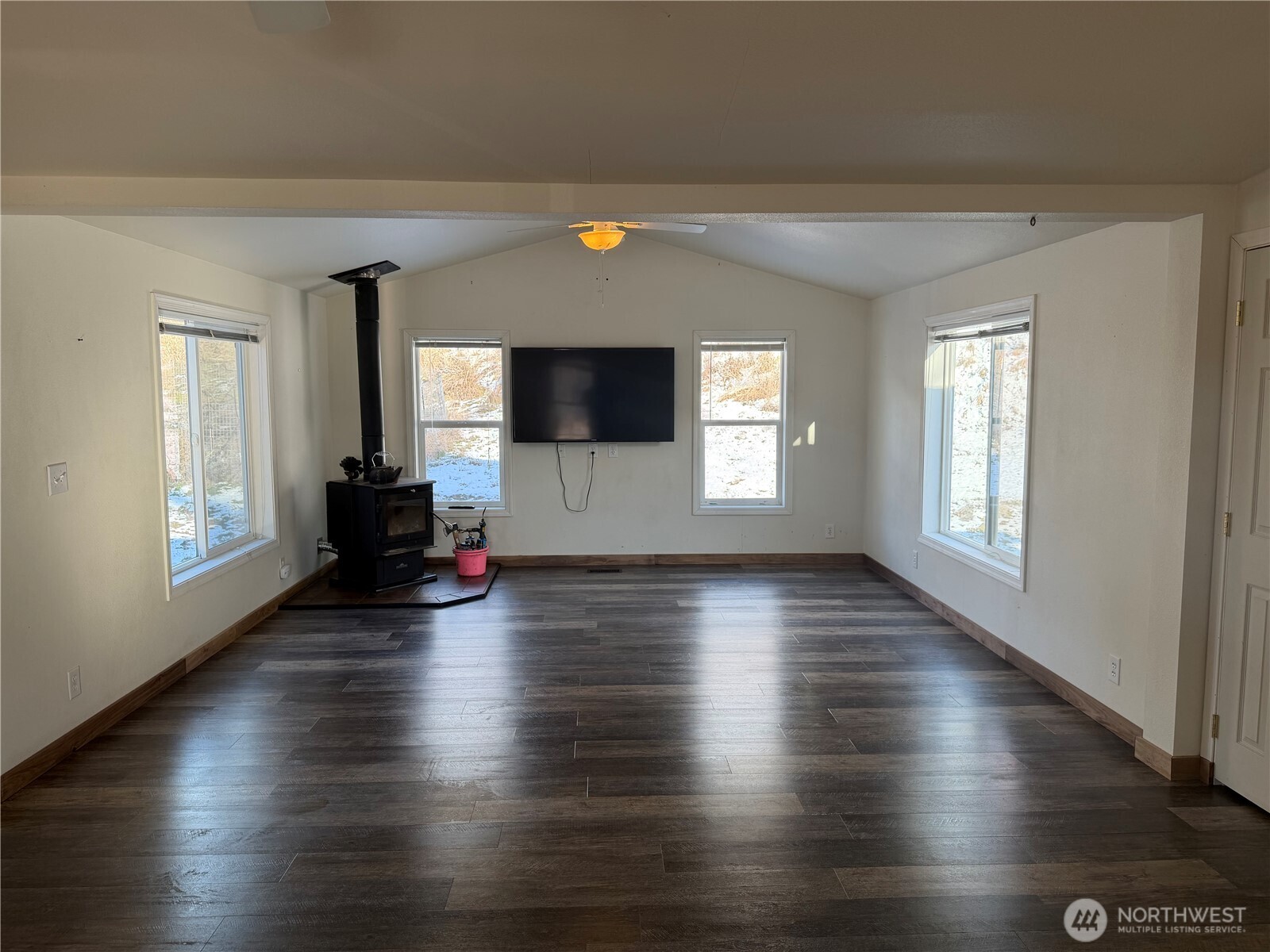 87 Canyon Creek Road , Oroville, WA 98844