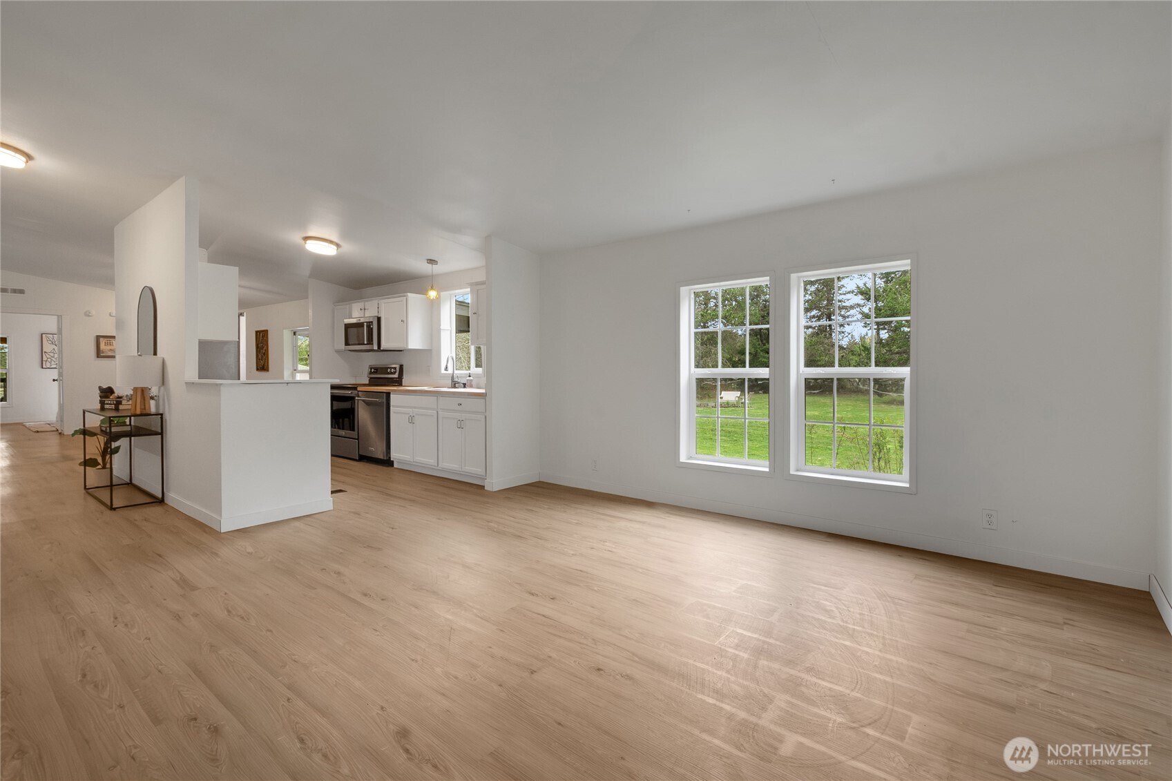5528 SW Paradise Lane , Port Orchard, WA 98367-9486