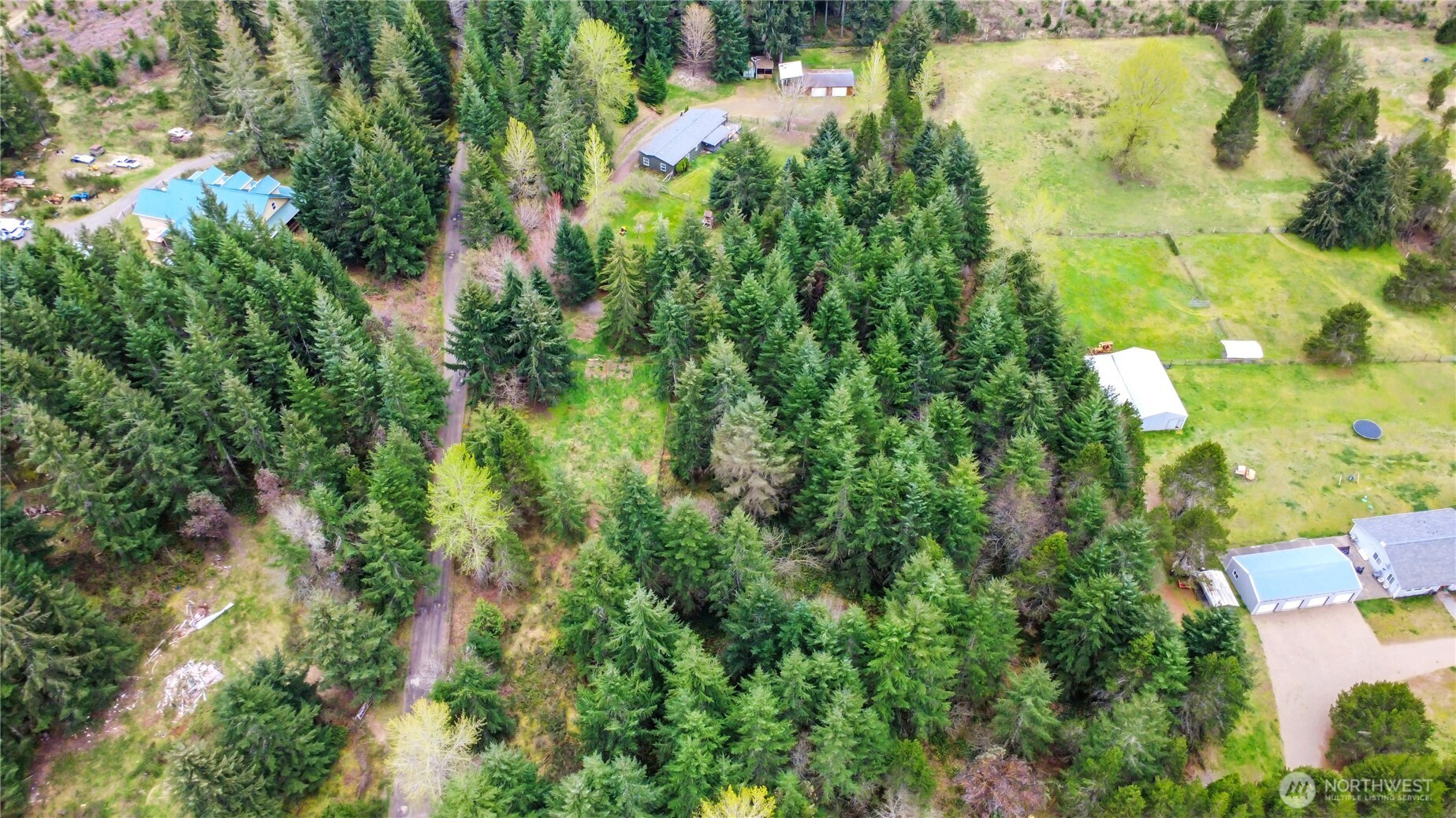 5528 SW Paradise Lane , Port Orchard, WA 98367-9486