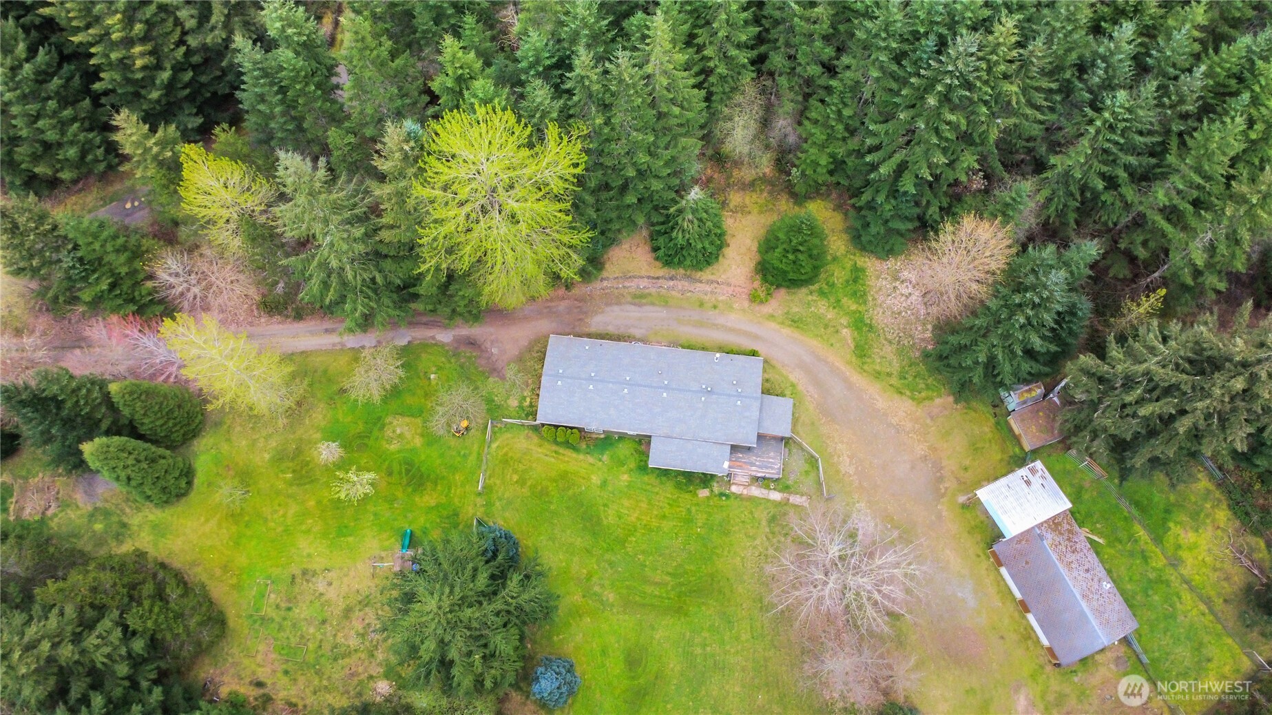 5528 SW Paradise Lane , Port Orchard, WA 98367-9486