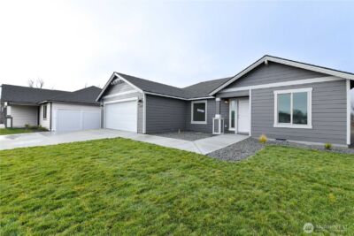 4259 W Sandy Court , Moses Lake, WA 98837 - Photo 2
