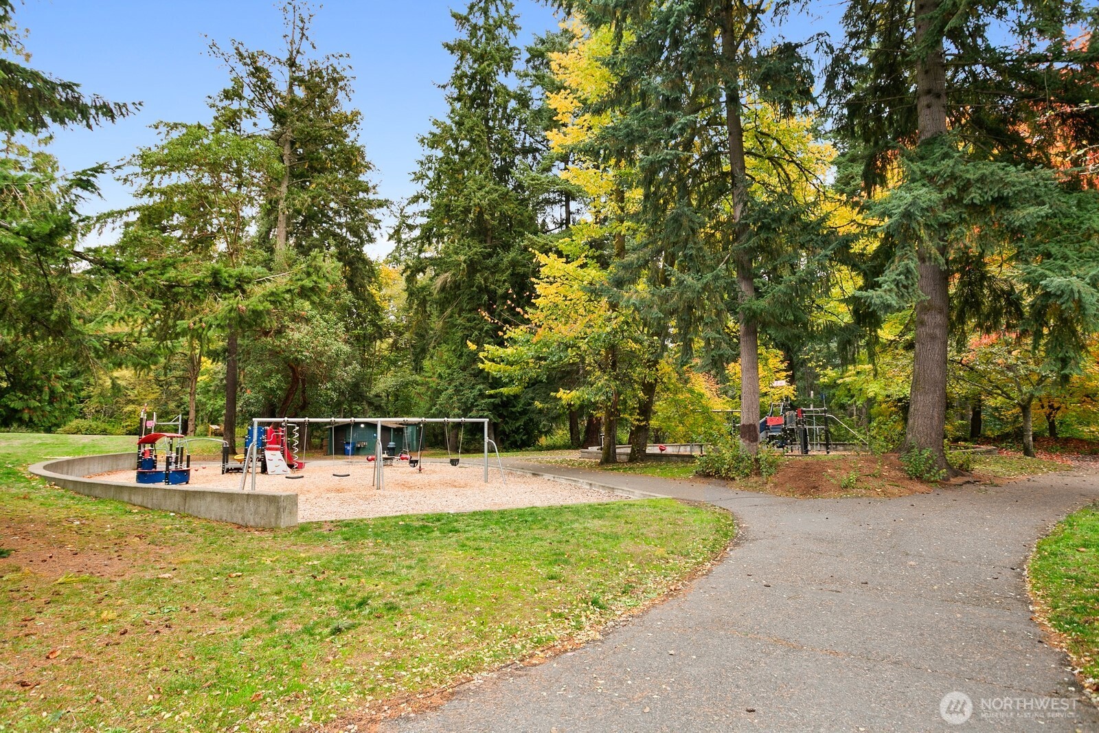 13007 1st Avenue NE, Seattle, WA 98125