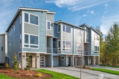 6609 S 128th Street , Seattle, WA 98178