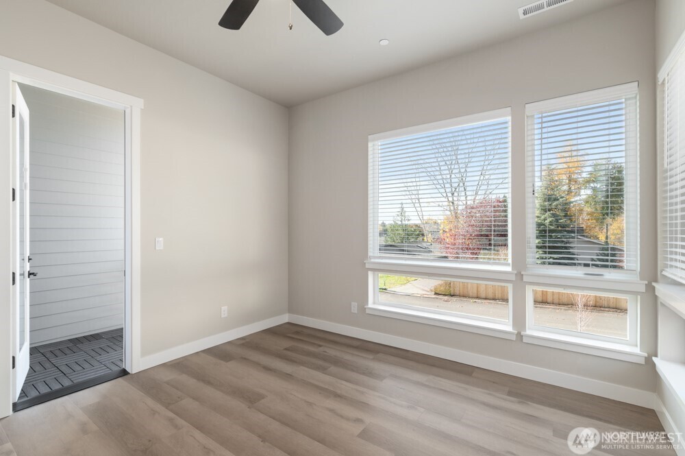6609 S 128th Street , Seattle, WA 98178