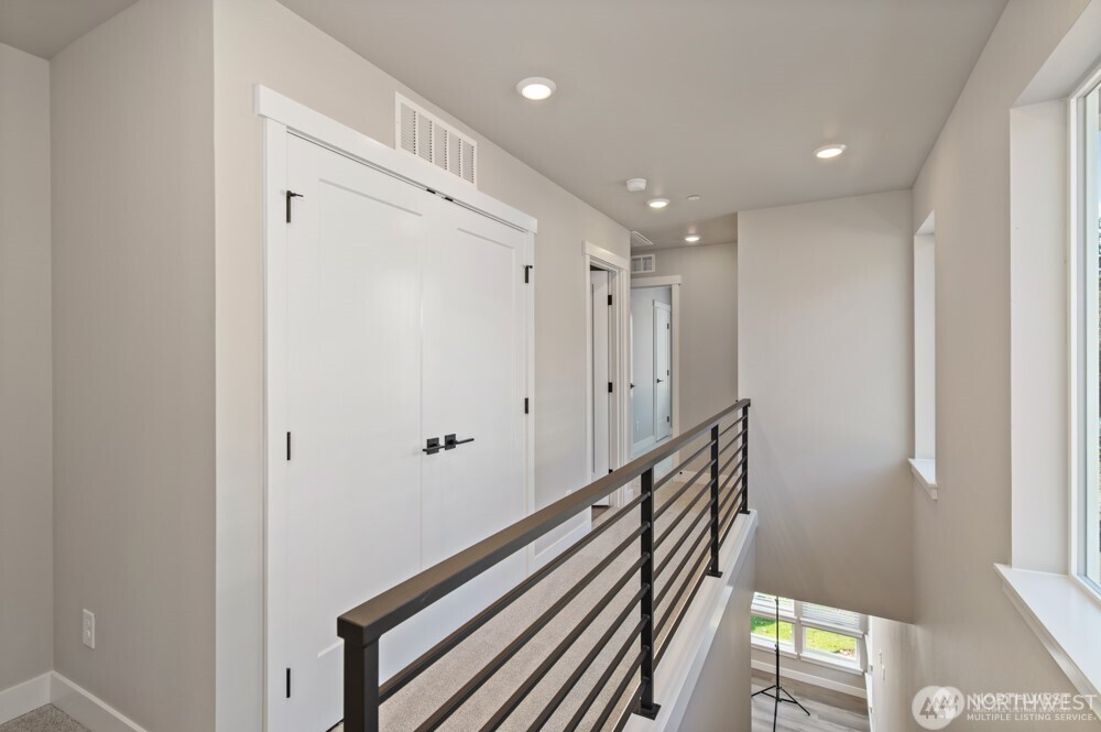 6609 S 128th Street , Seattle, WA 98178