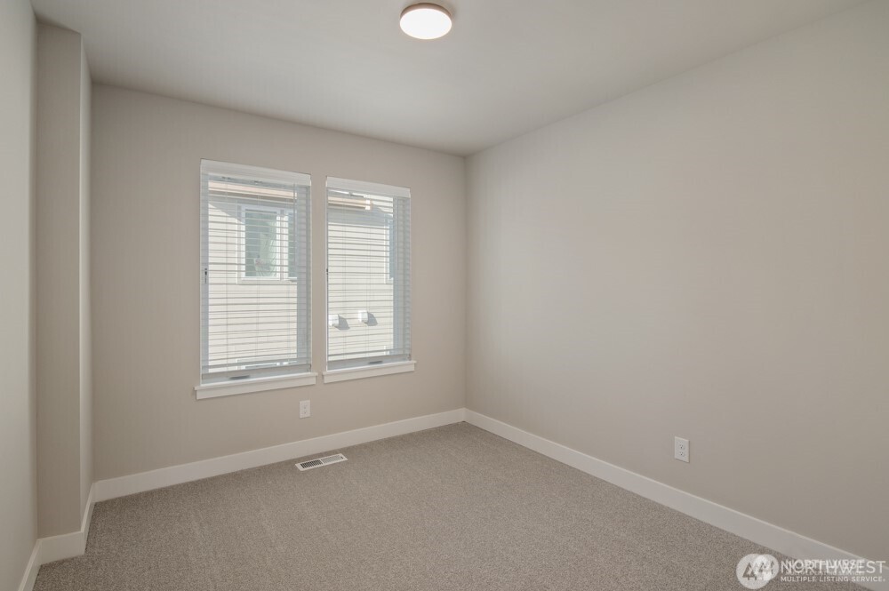 6619 S 128th Street , Seattle, WA 98178