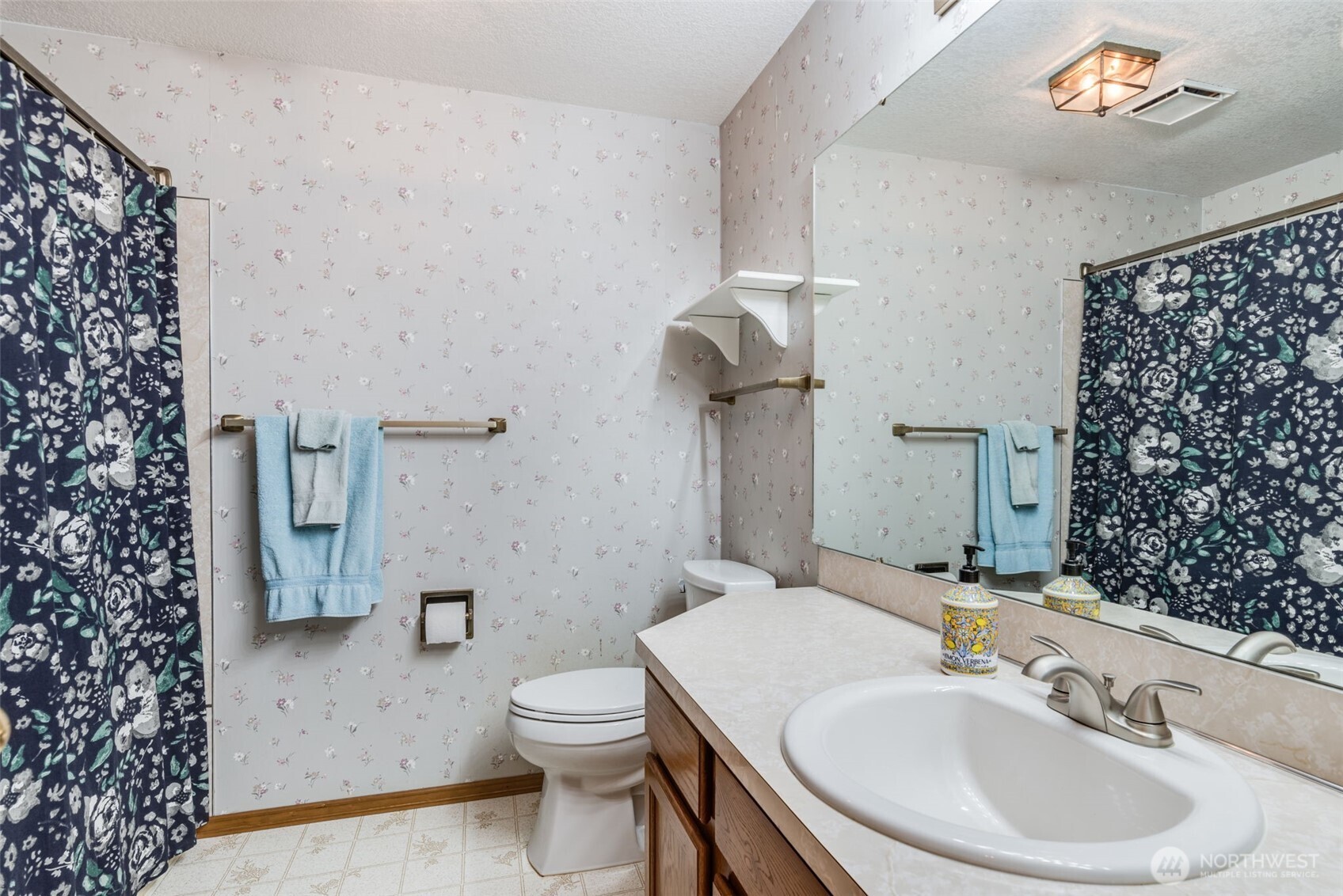 1322 Boise Street , Fircrest, WA 98466