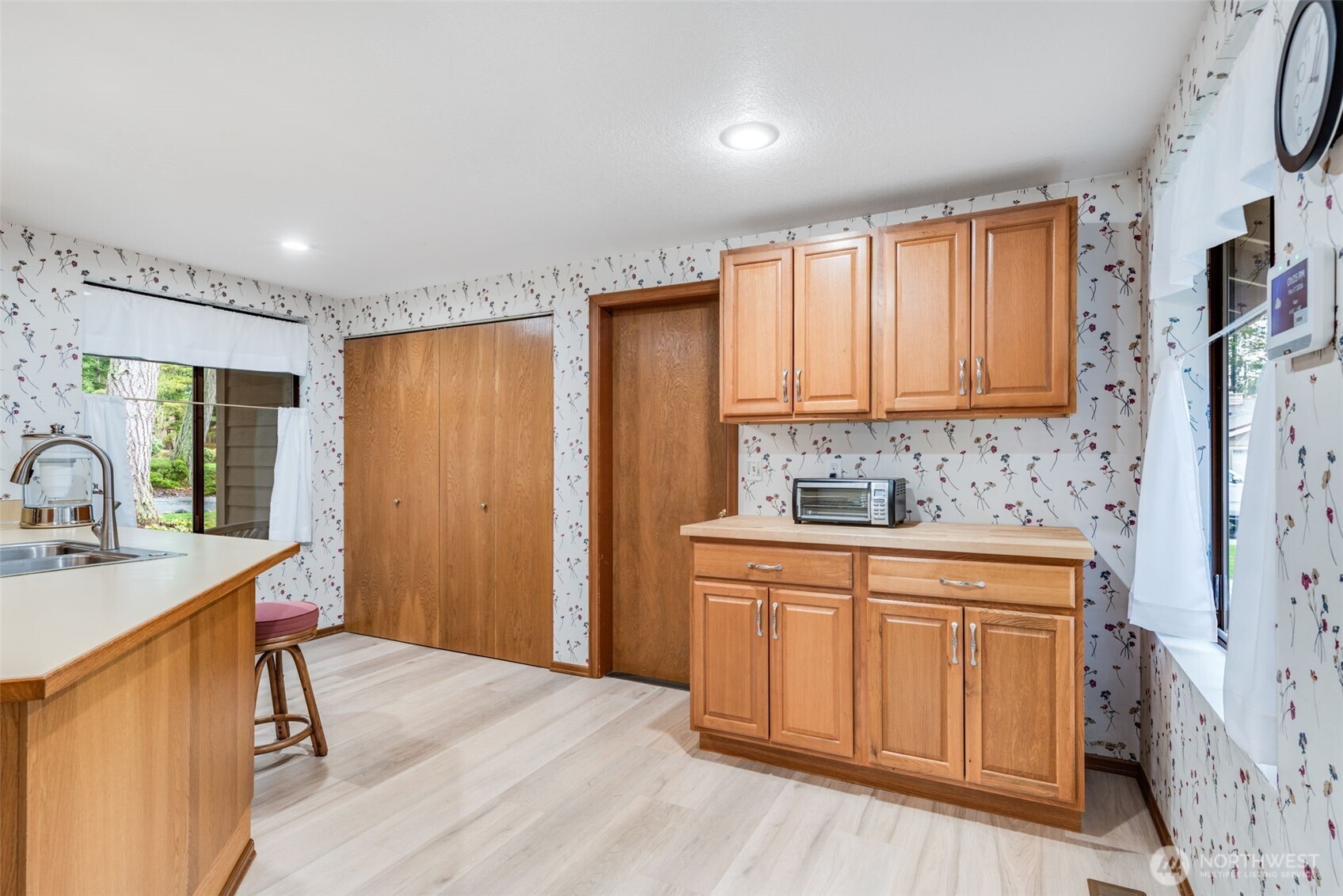 1322 Boise Street , Fircrest, WA 98466