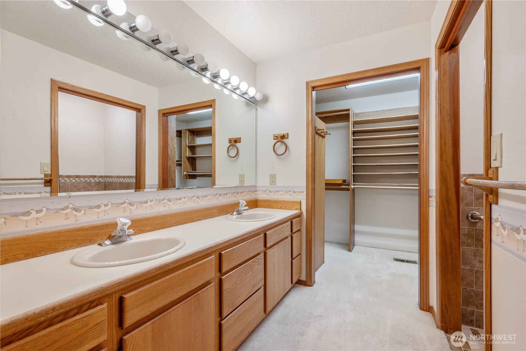 2955 Glenwood Drive #8, Longview, WA 98632