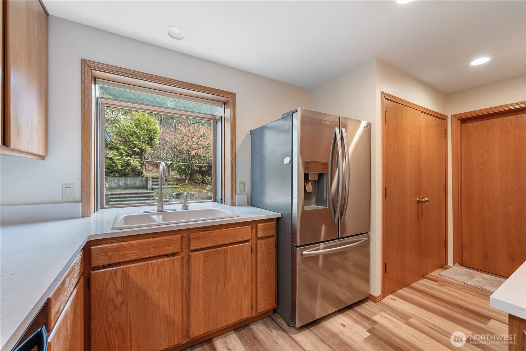 2955 Glenwood Drive #8, Longview, WA 98632