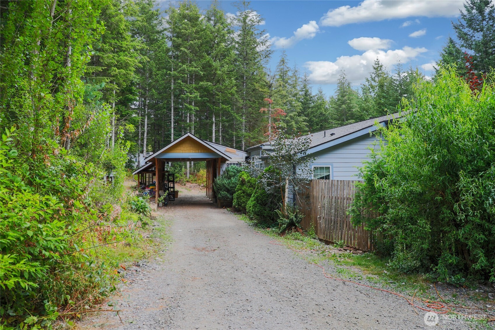 181 E Elaine Place , Belfair, WA 98528