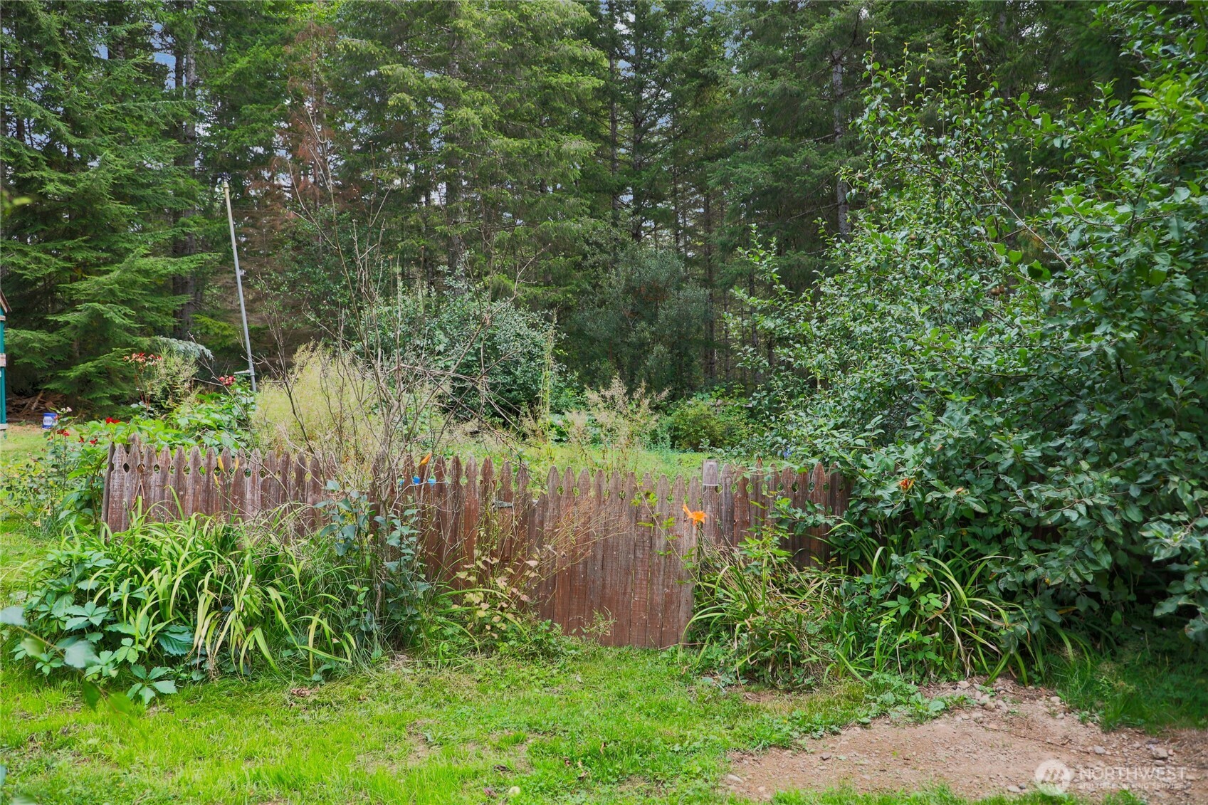 181 E Elaine Place , Belfair, WA 98528
