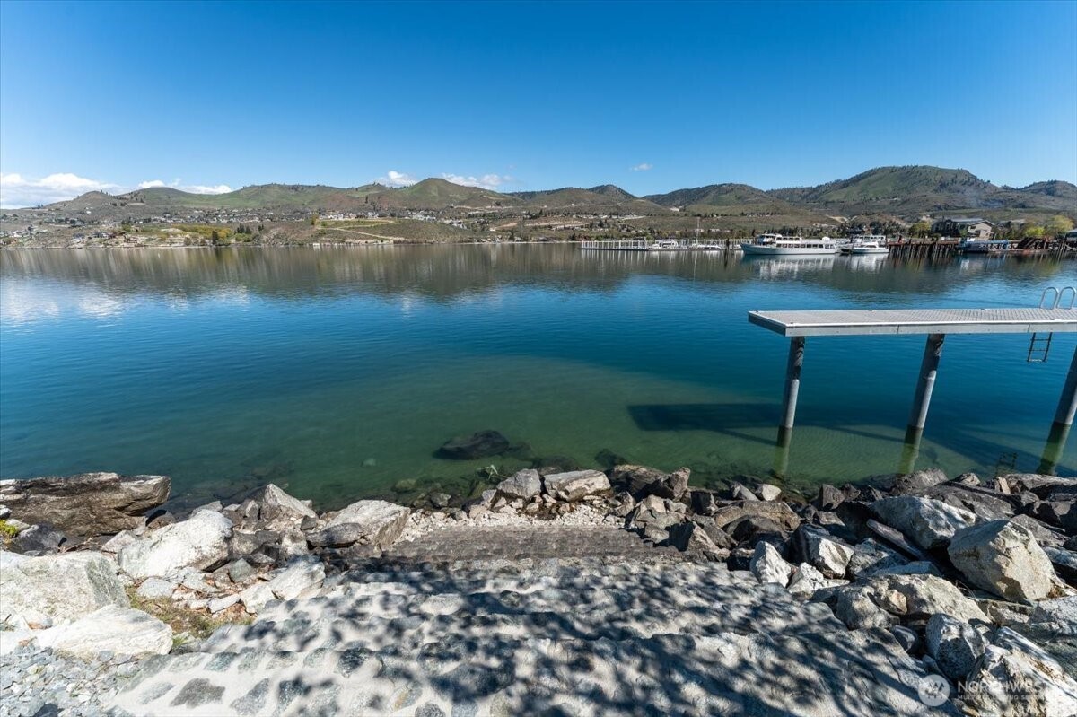104 Bass Lane , Chelan, WA 98816
