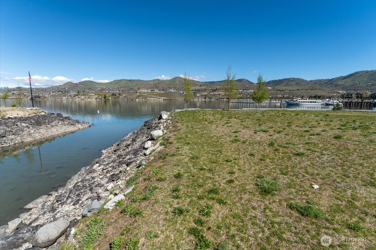 104 Bass Lane , Chelan, WA 98816